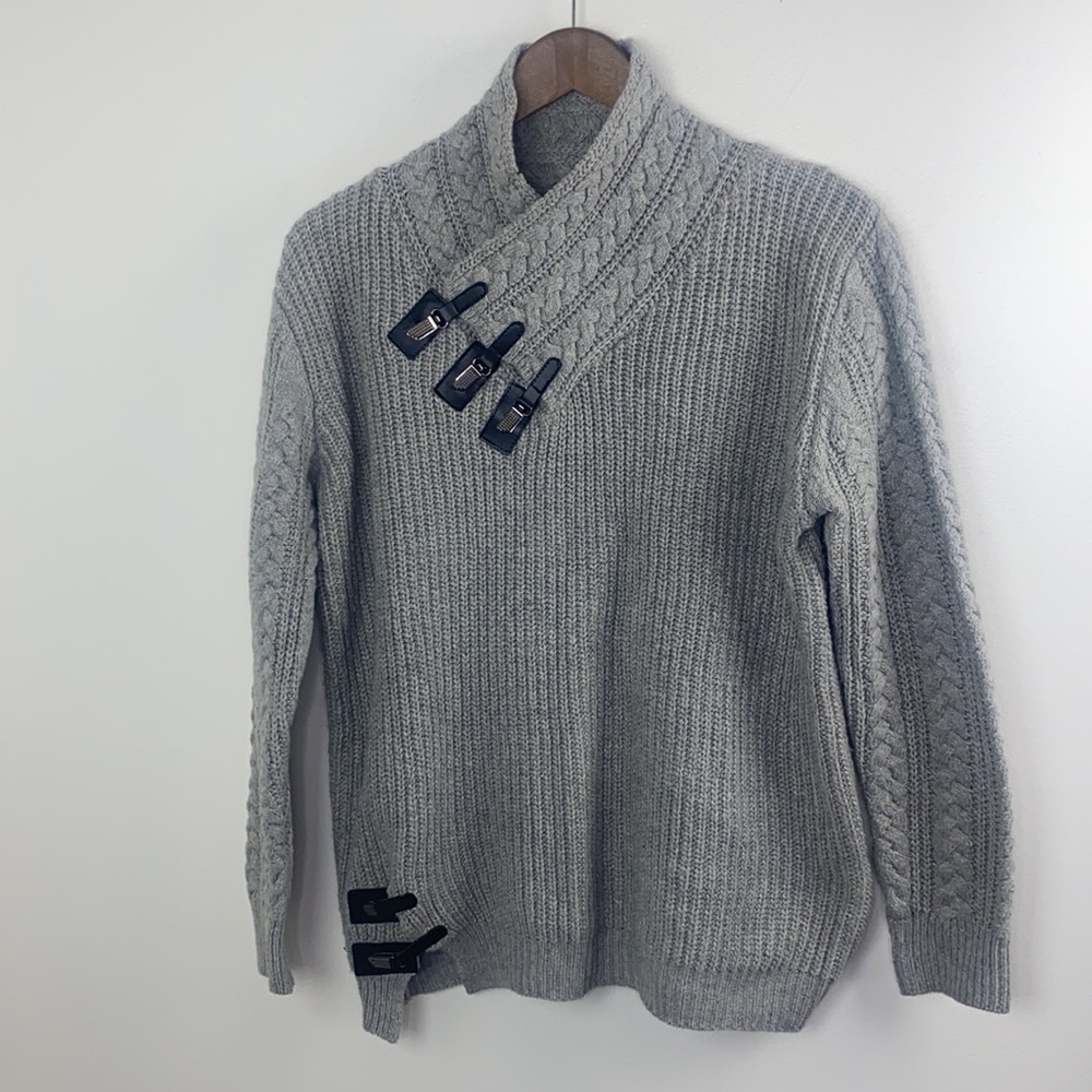 Cable Knit Gray Sweater With Buckle Accents For Women size M/L